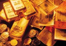 Giá vàng hôm nay 18-8: Nhà đầu tư chốt lời trước sức ép của USD