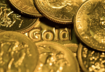 Vàng vượt Bitcoin về mức độ biến động giữa bối cảnh kinh tế toàn cầu nhiều rủi ro